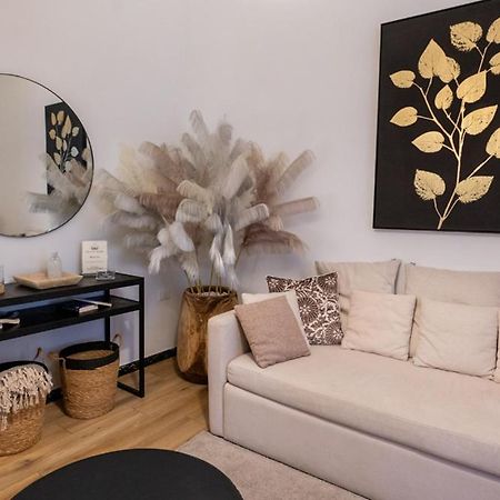 Dea Luxury Casa Vacanze- Zona Chiesa A Trullo - Alberobello Luaran gambar